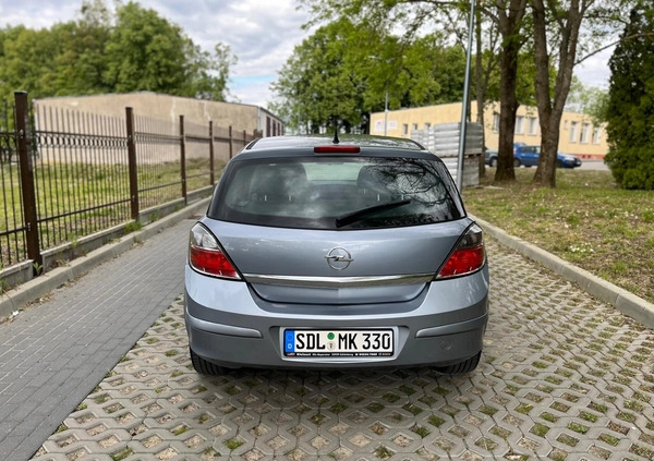 Opel Astra cena 12900 przebieg: 192000, rok produkcji 2008 z Nidzica małe 172